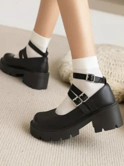 Académique Lolita Chaussures Escarpins Lolita en cuir PU à bout rond noir