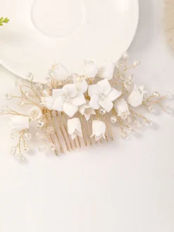 Accessoires de cheveux de mariée en métal peigne de casque de mariage à la main