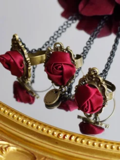 Accessoires Gothiques Lolita Bordeaux Chaînes Fleurs Accessoire Polyester Divers