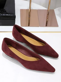 Ballerines plates en daim à bout pointu pour femmes