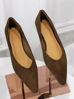 Ballerines plates en daim à bout pointu pour femmes