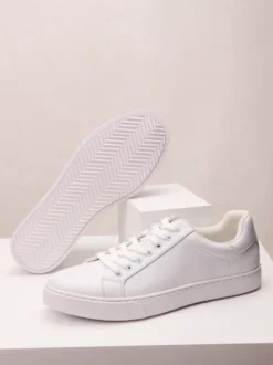 Baskets confortables en cuir PU pour hommes chaussures de sport à bout rond