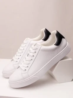 Baskets confortables en cuir PU pour hommes chaussures de sport à bout rond