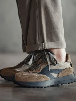 Baskets confortables en cuir à bout pointu pour hommes chaussures de sport