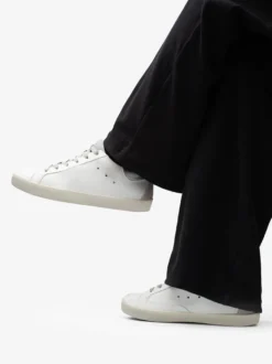 Baskets de skate à lacets dorées chaussures style ancien femmes