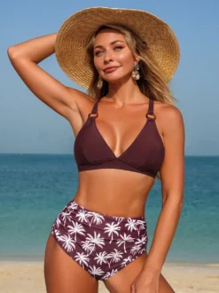 Bikini taille haute imprimé palmiers pour femme - Haut à col en V et bas froncé maillot de bain 2 pièces - Collection été 2026