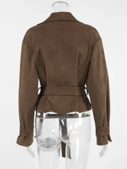 Blazer court en daim marron pour femme - Veste rétro à revers et ceinture à la taille coupe classique - Idées de tenues printanières vintage pour 2026