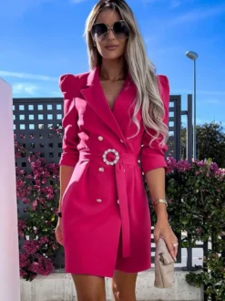 Blazer Court Femme avec Manches Longues à Col Revers Coupe Cintrée avec Boutons Unicolore
