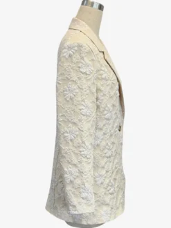 Blazer oversize pour femme en jacquard à motif floral en relief col à revers et un seul bouton coupe ample.