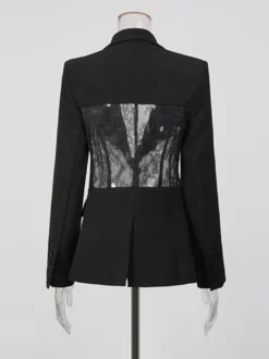 Blazer sexy en dentelle patchwork pour femme - Veste de tailleur noire gothique en maille transparente à taille cintrée - Soirée de printemps 2026