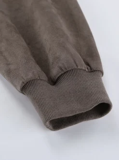 Blouson aviateur zippé rétro pour un look urbain 2026