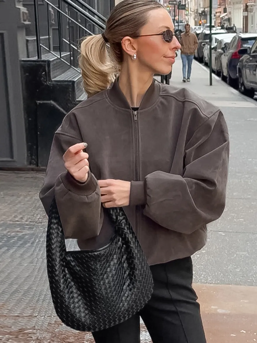 Blouson aviateur zippé rétro pour un look urbain 2026