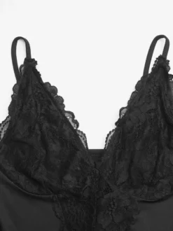 Body sans manches noir dos nu à bretelles fines haut sexy pour femme