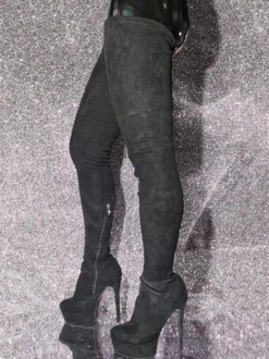 Bottes au-dessus du genou Bottes hautes noires pour femmes Tige en micro-suède Talon aiguille