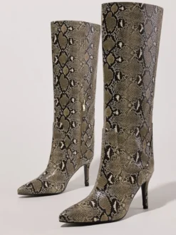 Bottes bordeaux montantes à bout pointu et talons hauts à motif serpent