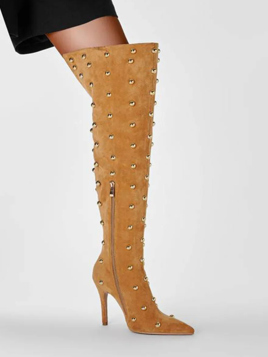 Bottes cuissardes en daim à bout pointu et talons hauts perlés