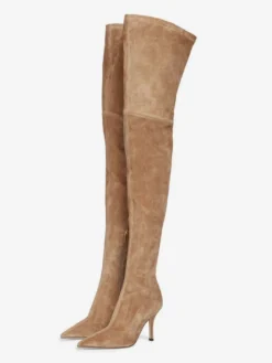 Bottes cuissardes en daim à talons hauts et bout pointu