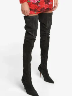 Bottes cuissardes en daim à talons hauts et bout pointu