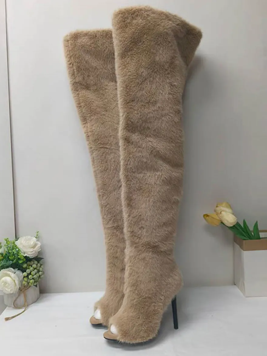 Bottes cuissardes en fausse fourrure à bout ouvert et talons hauts