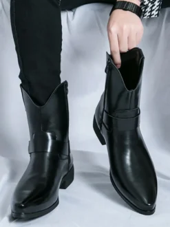 Bottes de cowboy pour hommes à bout pointu en cuir à talon bas et boutons décoratifs