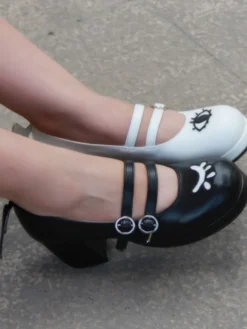 Bottes de lolita noires en patchwork à talons épais Déguisements Halloween