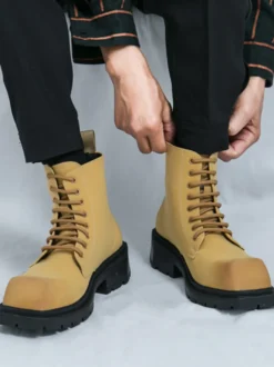 Bottes habillées pour homme à bout carré et semelle épaisse à lacets jaune pâle