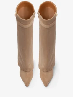 Bottes hautes en daim abricot à bout pointu avec boucle et fermeture éclair et talon épais