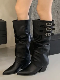 Bottes hautes en daim à bout pointu et talon épais avec boucle