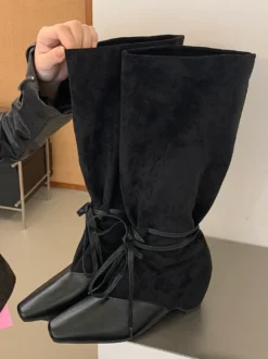 Bottes mi-mollet noires pour femmes bout carré patchwork lacets style slouchy