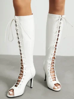 Bottes sandales noires à talons hauts bottes hautes à lacets et bout ouvert