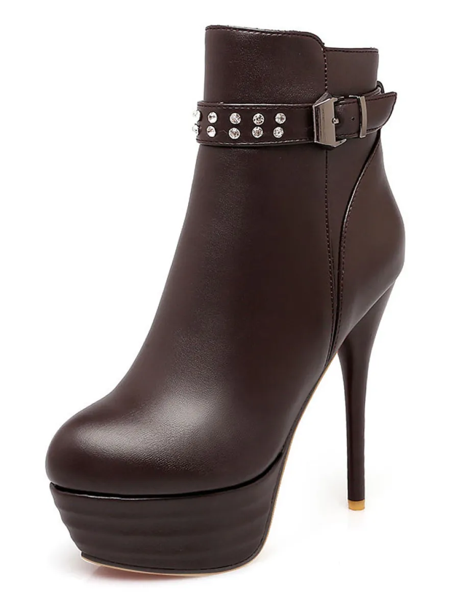 Bottine femme à bout rond et talons aigus en Synthétique unicolore avec strass Boots