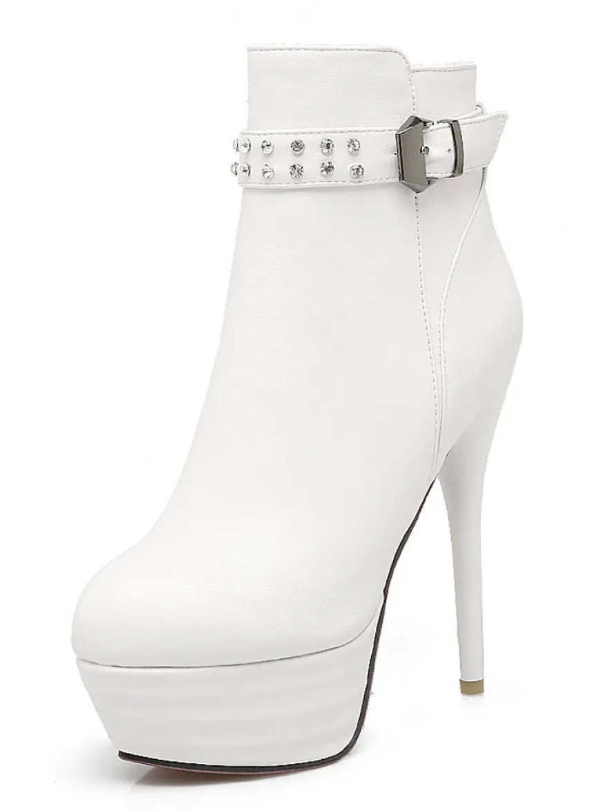 Bottine femme à bout rond et talons aigus en Synthétique unicolore avec strass Boots