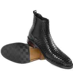 Bottines Chelsea noires pour homme bout rond à enfiler.