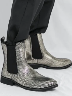 Bottines Chelsea pour homme à bout pointu en cuir brillant imprimé python avec talon bas