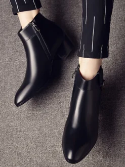 Bottines Chelsea pour hommes en cuir de vachette chic noires courtes