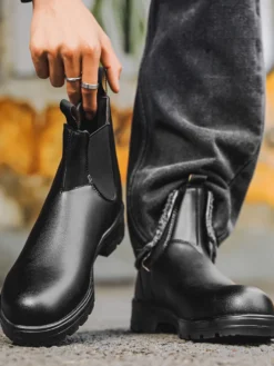 Bottines Chelsea pour homme à talon bas semelle antidérapante bout rond en cuir.