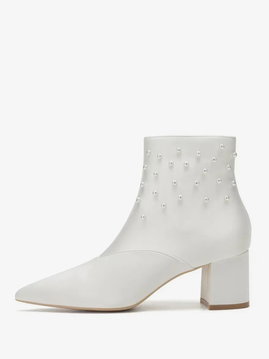 Bottines de mariage en satin à bout pointu et talons épais avec perles