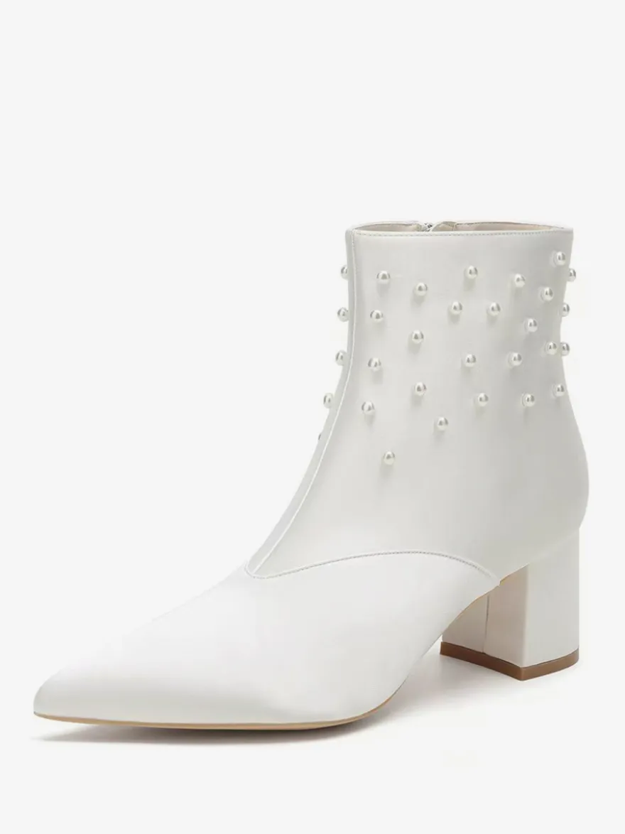 Bottines de mariage en satin à bout pointu et talons épais avec perles