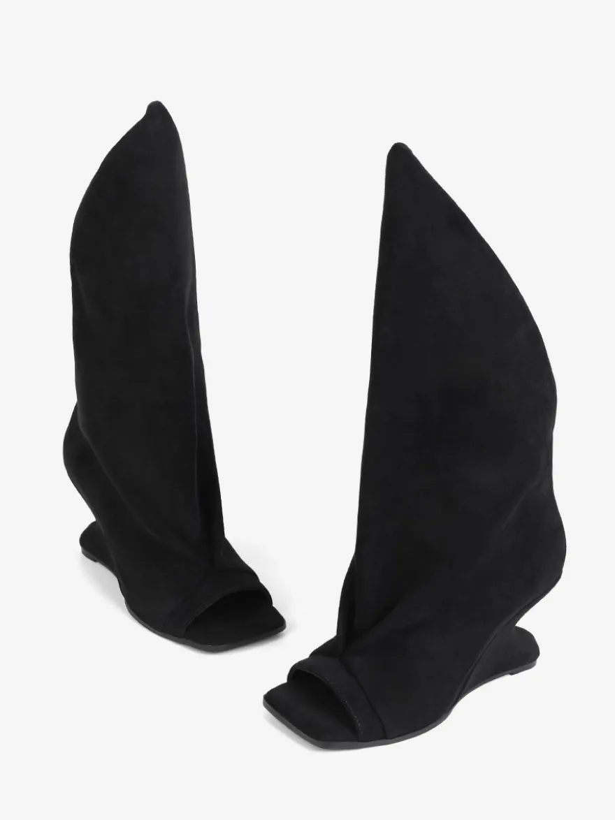 Bottines noires à bout ouvert et talon compensé