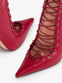 Bottines noires à lacets bout pointu talons hauts