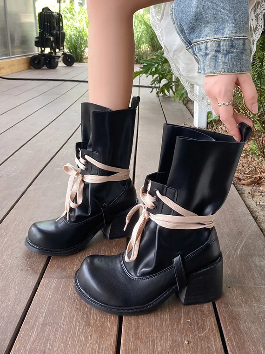 Bottines noires à lacets pour femmes bout rond talon épais
