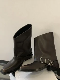 Bottines plates à bout carré et boucle pour femme