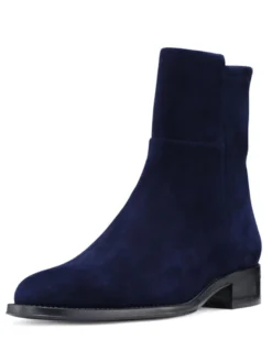 Bottines à talon plat en daim bleu foncé