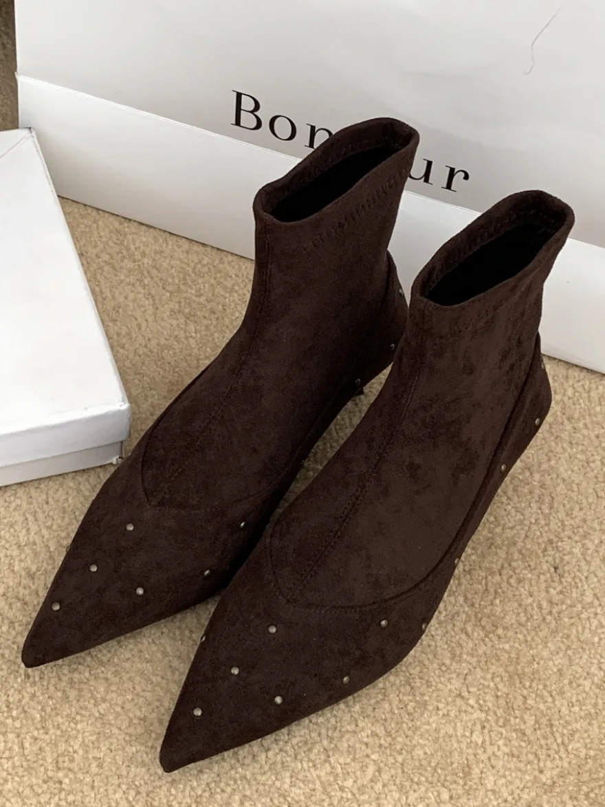 Bottines à talons aiguilles et bout pointu pour femme