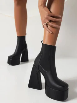 Bottines à Talons Hauts avec Plateforme en Cuir Synthétique avec Bout Pointu Unicolore