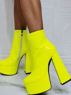 Bottines à Talons Hauts Femme avec Bout Pointu en Cuir Synthétique Unicolore