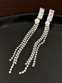 Boucles d'oreilles de mariage en métal et diamant Bijoux de mariage percés