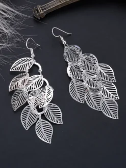 Boucles d'oreilles à feuilles creuses superposées pour femmes 2026