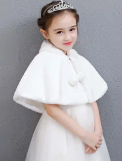 Cape de fille de fleur fille fausse fourrure ivoire