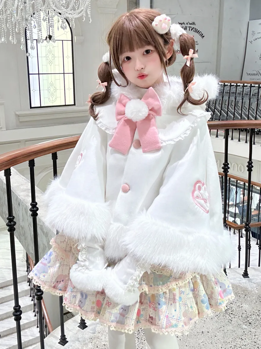 Cape Sweet Lolita doublée en peluche cape de Noël à capuche avec broderie